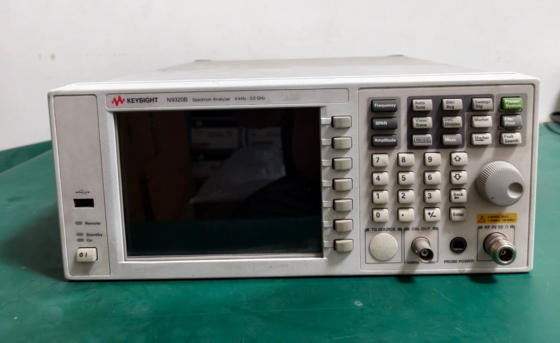 Used 3 GHz Compact RF Spectrum Analyzer Agilent Keysight N9320B