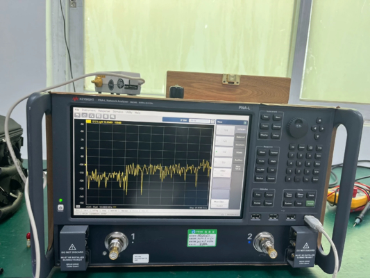 Pna L Network Analyzer Agilent Keysight N5234B 43.5 GHz 122 DB Dynamic Range Used Network Analyser
