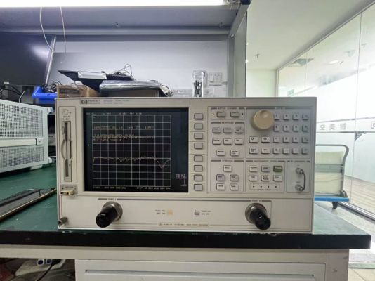 HP Agilent 8722D 50 MHz–40 GHz Microwave Vector Network Analyzer VNA