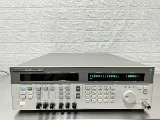 High Purity Synthesized Signal Generator RF 83731B Agilent 1 – 20 GHz