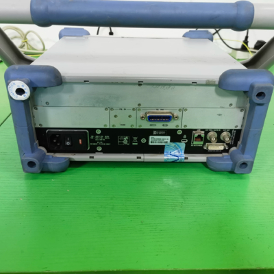 Rohde & Schwarz ZVL6 VNA  6 GHz Portable Vector Network Analyzer
