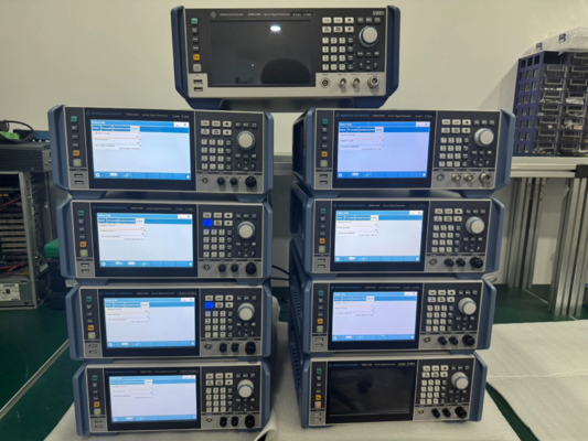 Ultra Wideband Vector Signal Generator  6 GHz  Rohde & Schwarz R&S SMBV100B