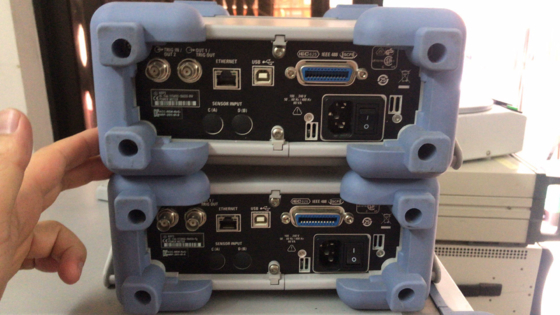 4 GHz RF Power Meter Directional Power & VSWR Meter Rohde & Schwarz R&S NRT2