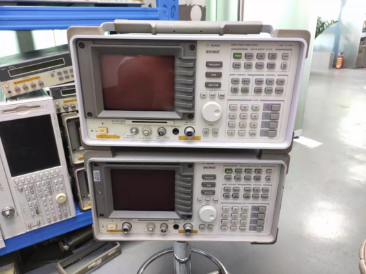 HP Agilent 8595E  6.5 GHz RF Portable Spectrum Analyzer 16.4 kg Weight