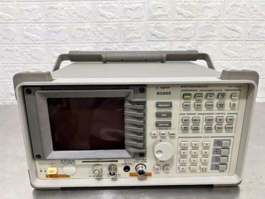 Agilent HP 8596E 12.8 GHz Portable RF Spectrum Analyzer 16.4 kg