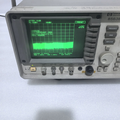 HP Agilent 8563E 26.5 GHz RF Portable Spectrum Analyzer Used