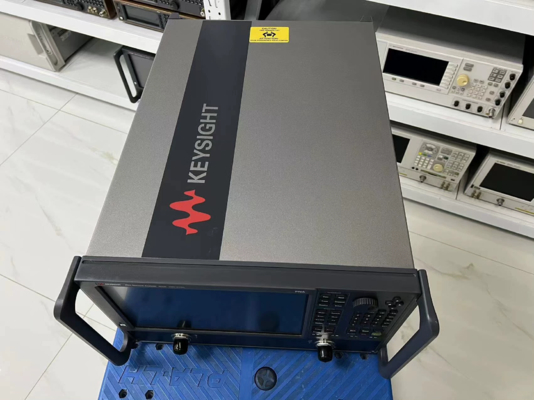 Agilent Keysight N5224B  43.5GHz 134dB Dynamic Range PNA Network Analyzer Vector Network Analyzer VNA