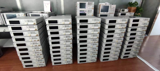 Agilent N5182A  6 GHz MXG Signal Generator Wide Bandwidth Vector Signal Generator
