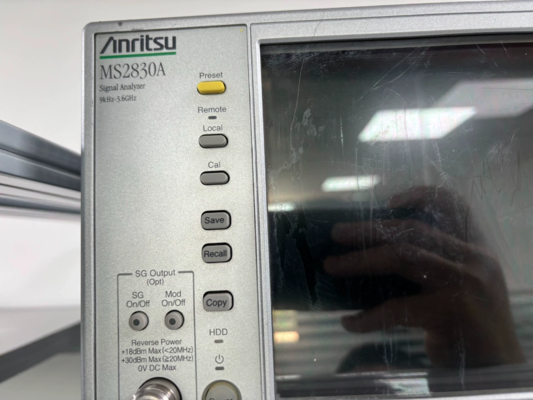 Anritsu MS2830A 13.5 GHz Wideband Used Signal Analyzer 13.5 Kg