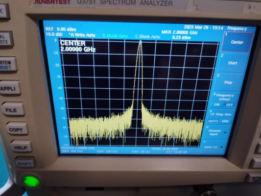 Advantest U3751 8 GHz Lightweight RF Spectrum Analyzer CBW 100 Hz – 30 MHz