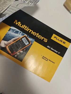 Fluke 87V True-RMS Industrial Multimeter 1000V 10A 6000/19999 Count CAT IV 600V CAT III 1000V