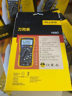 Fluke 115/115C True-RMS Digital Multimeter 600V 10A 6000 Count Backlit LCD CAT III 600V 9V Battery.
