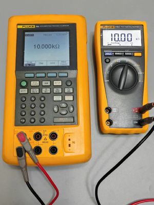 Fluke 179 True-RMS Digital Multimeter 1000V 10A 6000 Count Backlit Temp CAT IV 600V CAT III 1000V