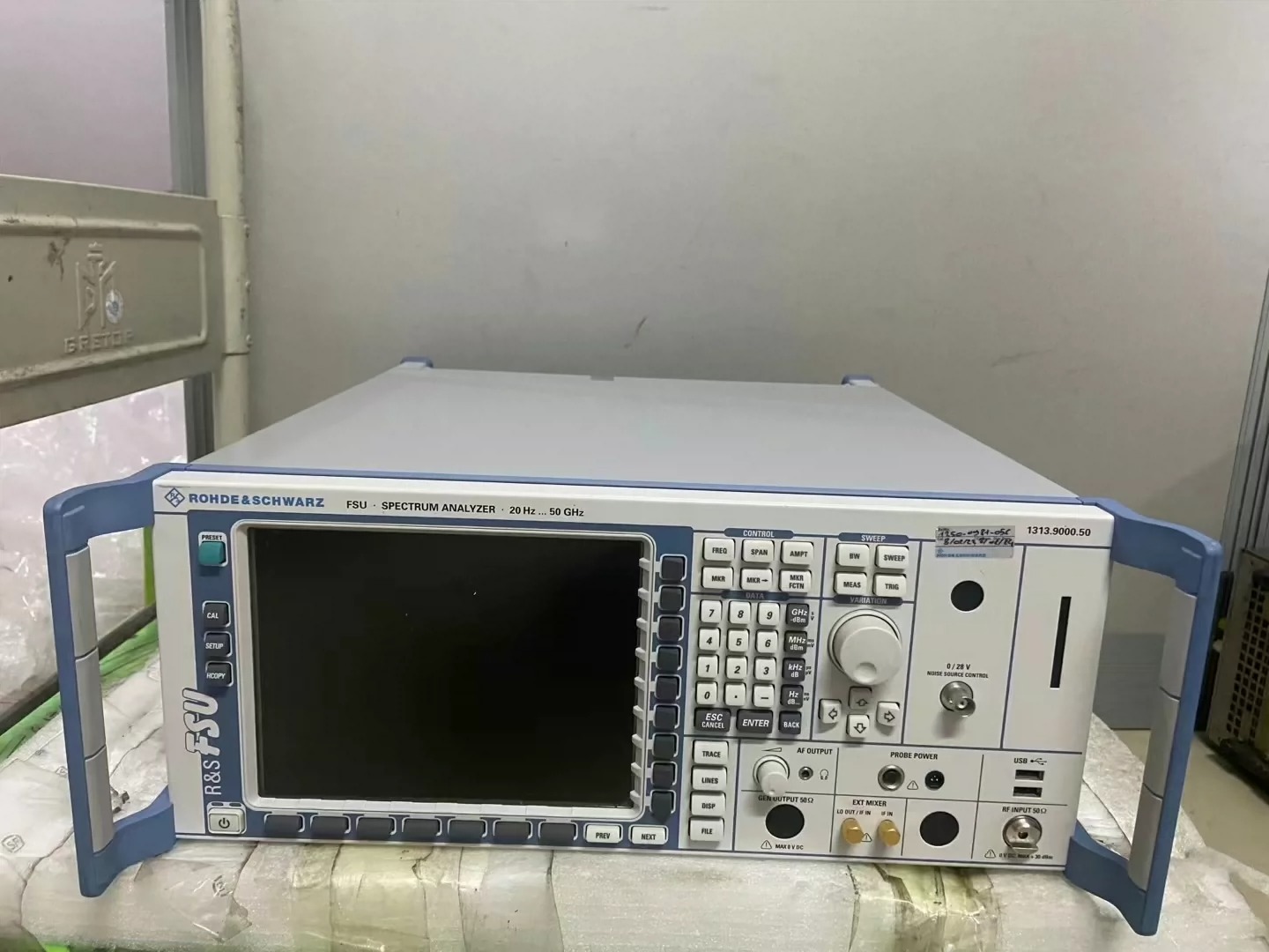 Máy phân tích phổ dải động cao 50 GHz FSU50 Rohde & Schwarz Máy phân ...