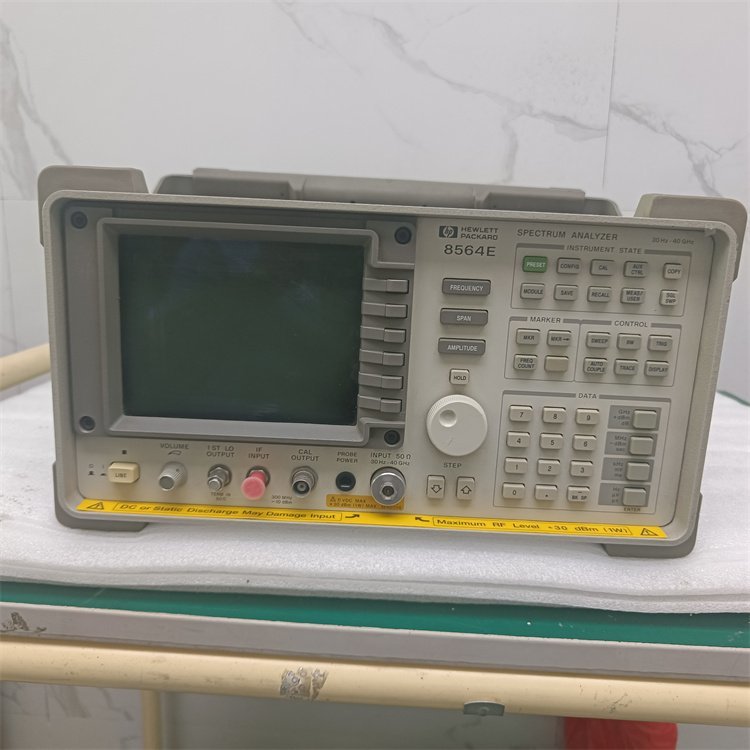 เครื่องวิเคราะห์สเปกตรัม RF แบบพกพา HP Agilent 8564E ช่วงความถี่ 9 kHz ...